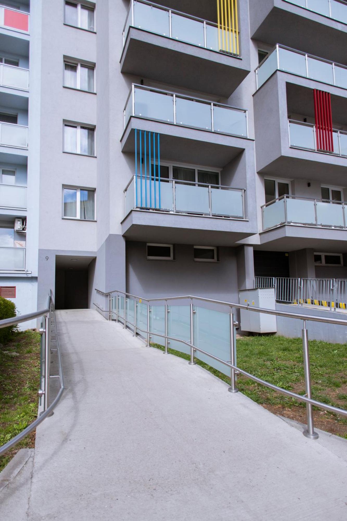 Loomena Apartments-Free Garage Kosice Exterior photo